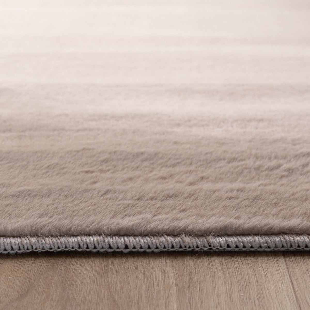 Soft Low-Pile Rug - Cozy Taupe