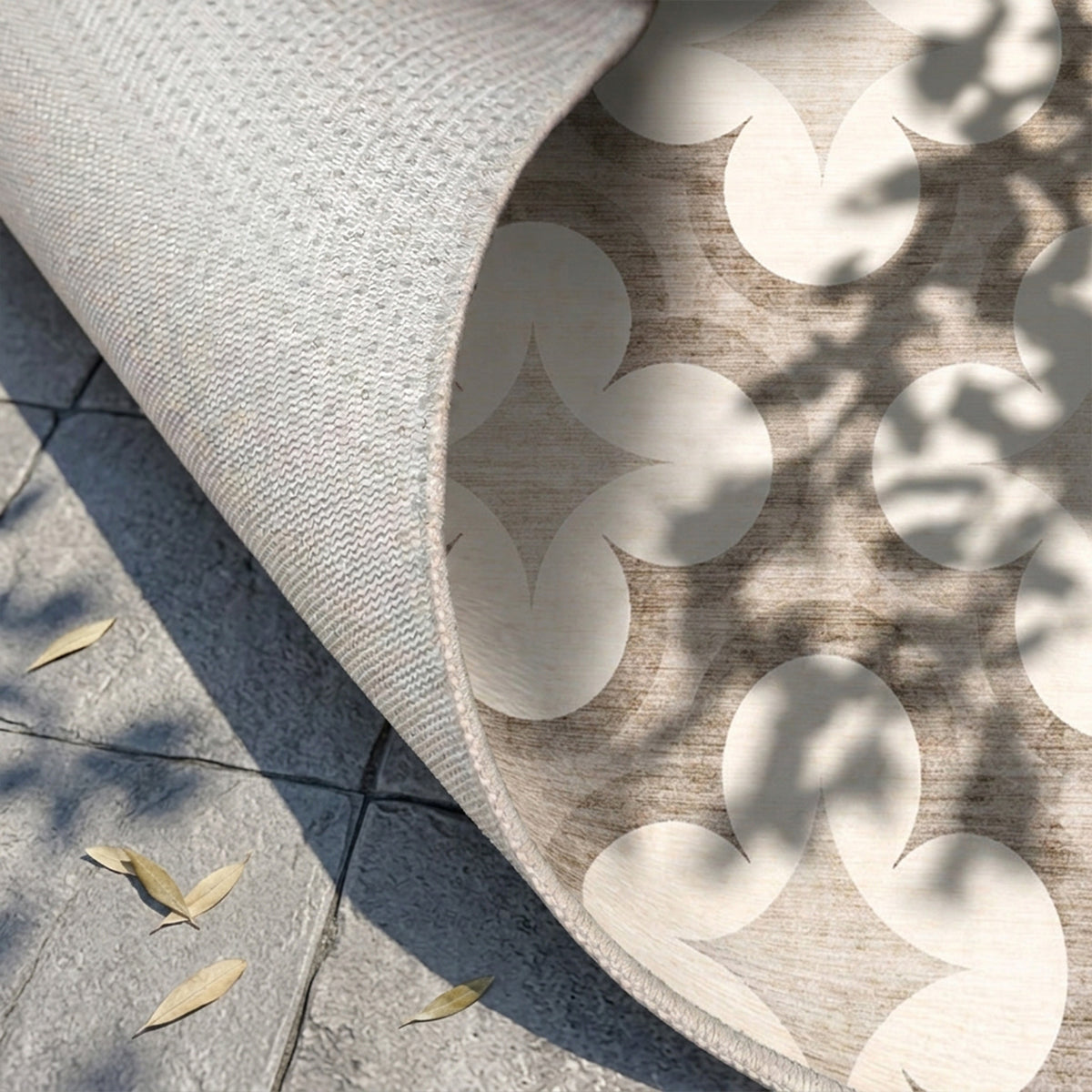 Geometrischer Outdoor Teppich - Mosaic Clover Creme