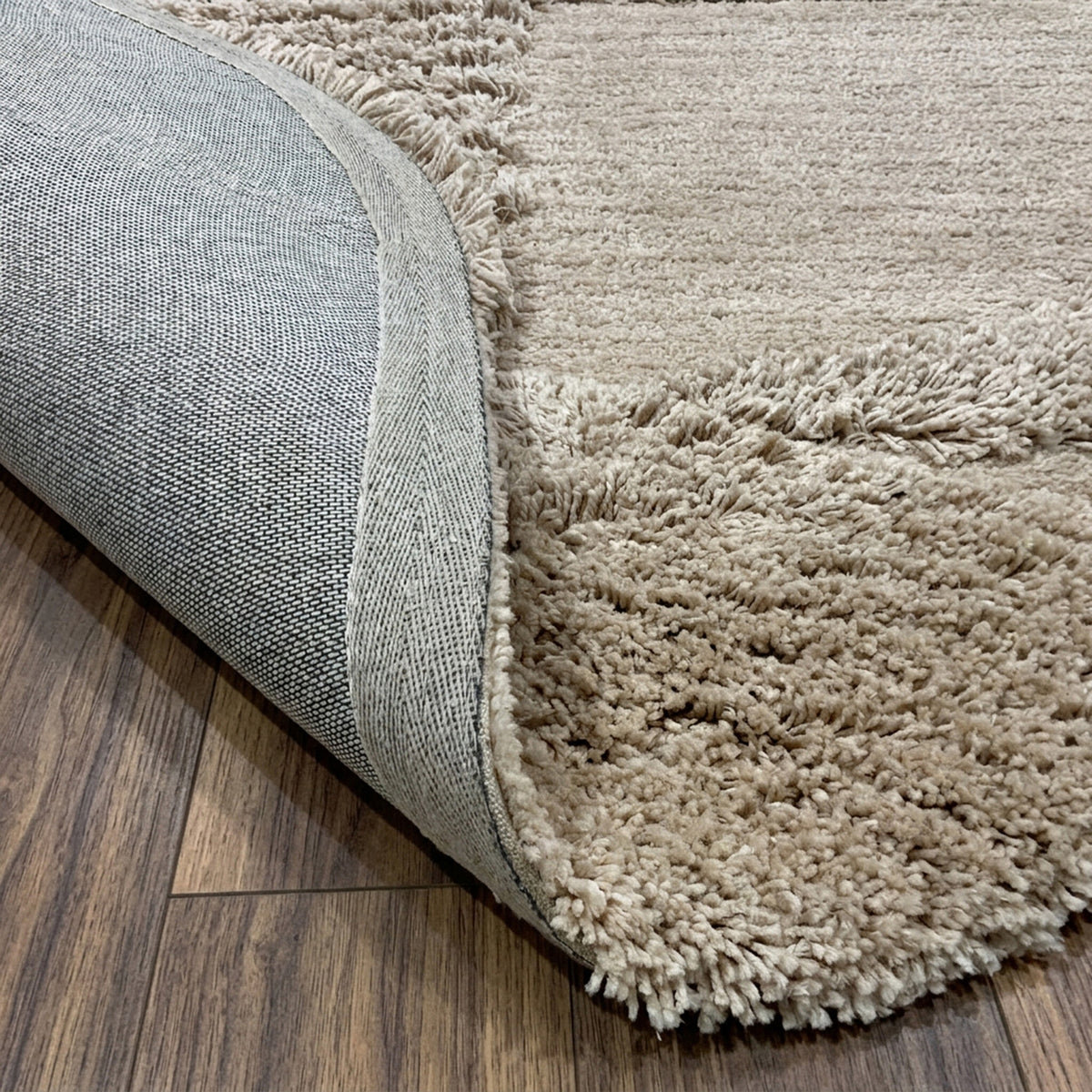 Organischer Teppich - Odette Shapes Taupe